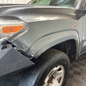 صورة 51 لـ 2018 Toyota TACOMA SR