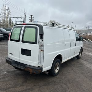 CHEVROLET EXPRESS 3500 - 8