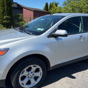 FORD EDGE SEL - 2
