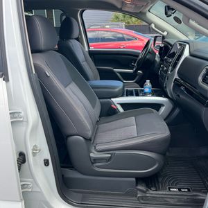 2021 Nissan TITAN SV — миниатюра 32