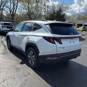 HYUNDAI TUCSON HYBRID BLUE - 5