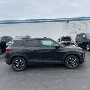 CHEVROLET TRAILBLAZER - 10