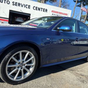 AUDI A4 2.0T PREMIUM - 2