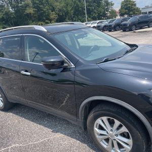 2016 Nissan ROGUE SV — миниатюра 13