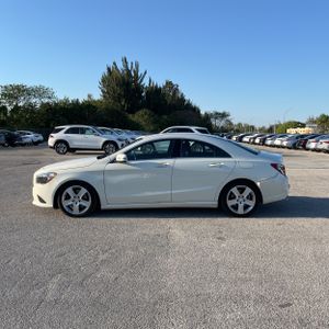 MERCEDES-BENZ CLA - 3