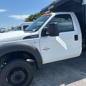 FORD F-550 CHASSIS XL - 2