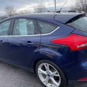 FORD FOCUS TITANIUM - 5