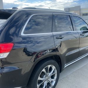 JEEP GRAND CHEROKEE SUMMIT - 9