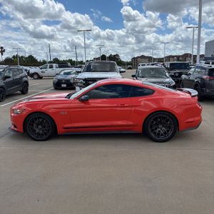 FORD MUSTANG GT PREMIUM - 3