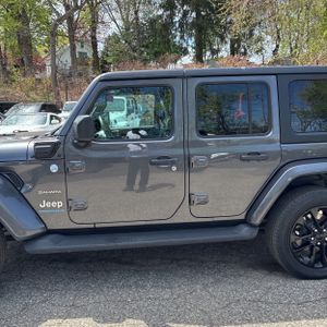 JEEP WRANGLER 4XE SAHARA 4X4 - 4