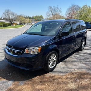 DODGE GRAND CARAVAN SXT - 1