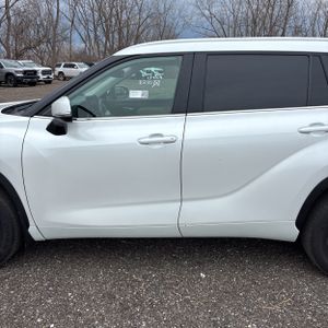 TOYOTA HIGHLANDER - 4