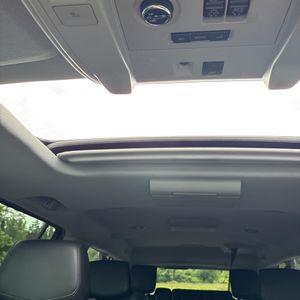 صورة 33 لـ 2018 Cadillac ESCALADE ESV LUXURY