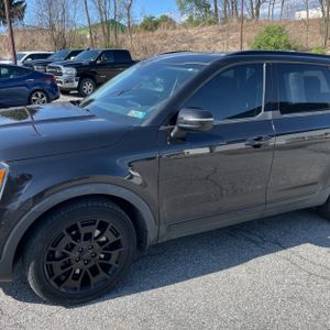 KIA TELLURIDE EX - 2