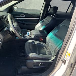 صورة مصغرة 32 لـ 2016 FORD EXPLORER XLT