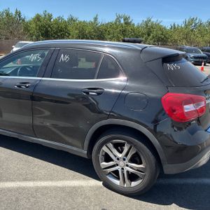 MERCEDES-BENZ GLA - 6