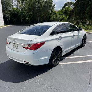 HYUNDAI SONATA - 8