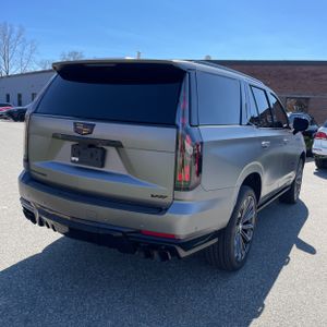 CADILLAC ESCALADE-V BASE - 8