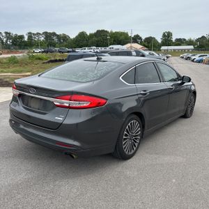 FORD FUSION SE - 8