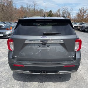 FORD EXPLORER XLT - 7