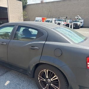 DODGE AVENGER SE - 6
