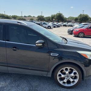 صورة مصغرة 13 لـ 2015 FORD ESCAPE TITANIUM