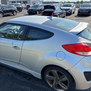 HYUNDAI VELOSTER TURBO - 6
