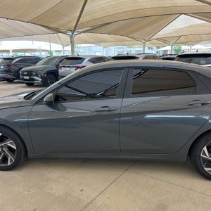 HYUNDAI ELANTRA SEL SPORT - 4