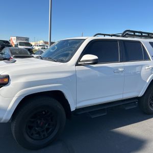 صورة 2 لـ 2020 Toyota 4RUNNER TRD PRO