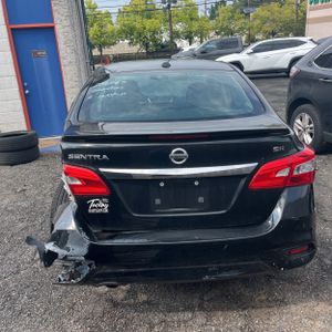 2017 Nissan SENTRA SR 照片 7