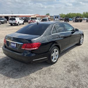 MERCEDES-BENZ E-CLASS - 8