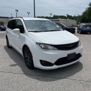 2020 Chrysler PACIFICA TOURING — миниатюра 12
