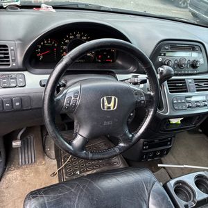 صورة 56 لـ 2006 Honda ODYSSEY TOURING