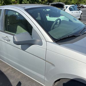 FORD FOCUS SE - 10