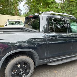 2020 Honda RIDGELINE BLACK EDITION — фото 9