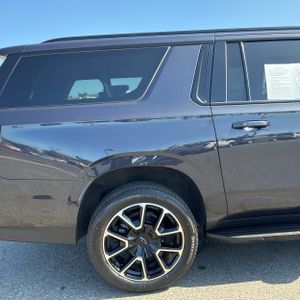 CHEVROLET SUBURBAN RST - 9