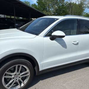 PORSCHE CAYENNE PLATINUM EDITION - 2