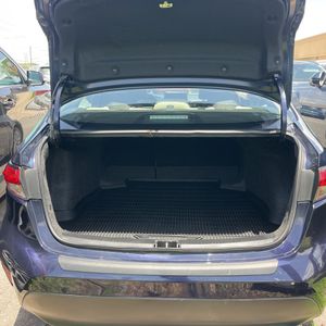 صورة مصغرة 42 لـ 2025 Toyota COROLLA LE
