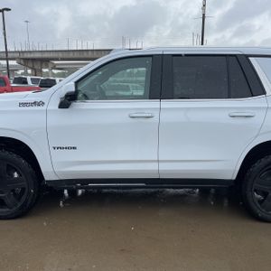 CHEVROLET TAHOE HIGH COUNTRY - 4