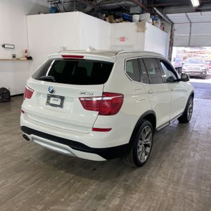 BMW X3 XDRIVE28I - 8