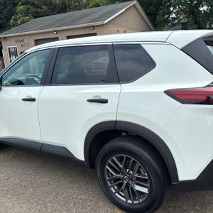 2023 Nissan ROGUE S 照片 6