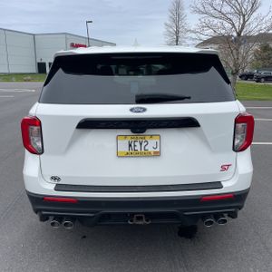 FORD EXPLORER ST - 7