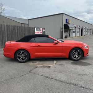FORD MUSTANG ECOBOOST PREMIUM - 10