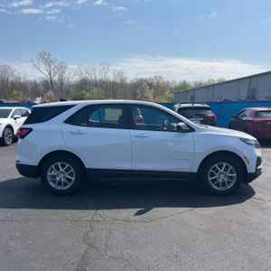 CHEVROLET EQUINOX LS - 10