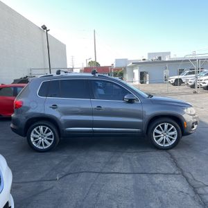 VOLKSWAGEN TIGUAN S 4MOTION - 10