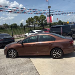 صورة 3 لـ 2016 Volkswagen JETTA 1.4T SE