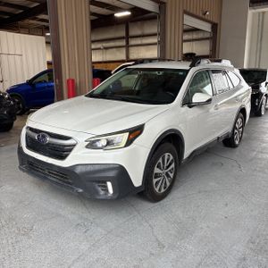 SUBARU OUTBACK PREMIUM - 1