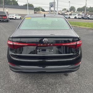 صورة 7 لـ 2026 Volkswagen JETTA SPORT