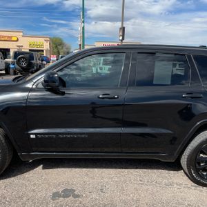 JEEP GRAND CHEROKEE ALTITUDE - 4