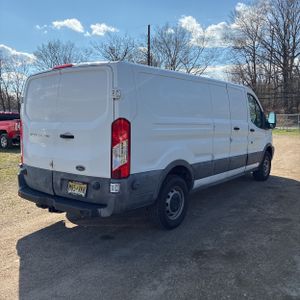 FORD TRANSIT 150 - 8